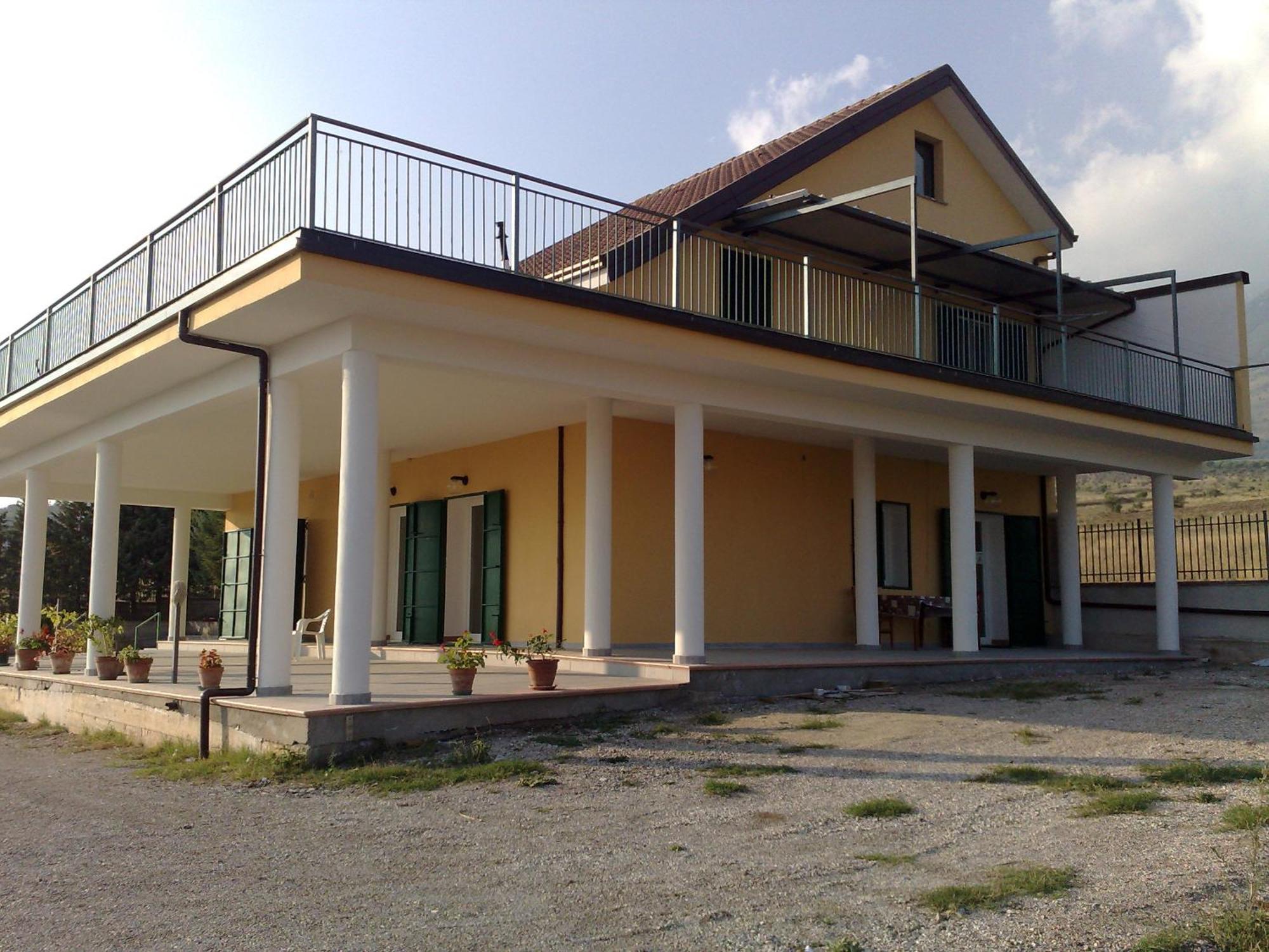 B&B La Petrosa Frascineto Екстериор снимка